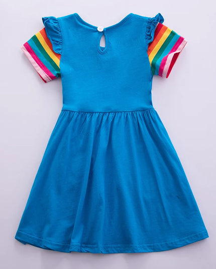 Dein leuchtendes Einhorn Kleid in Fuchsia!