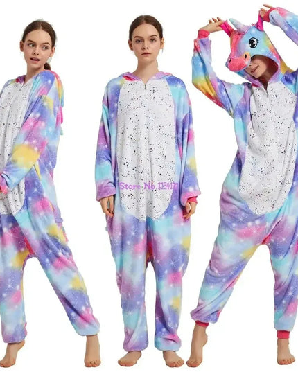 Dein kuscheliger Einhorn Onesie Panda-Style!