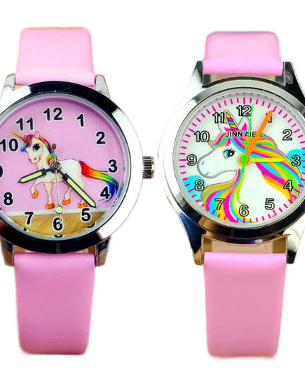 Liebliche Einhorn Uhr mit Schmetterlings- und Blumenmotiven auf einem braunen PU-Lederband