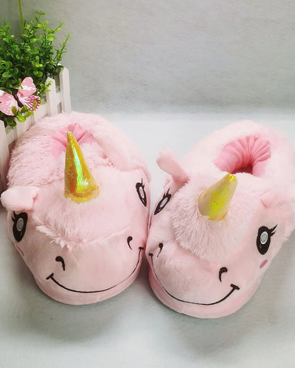 Kuschelige Einhorn Hausschuhe für den Winter