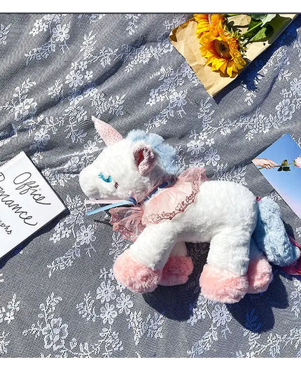 Dein flauschiger Einhorn Plüsch-Begleiter
