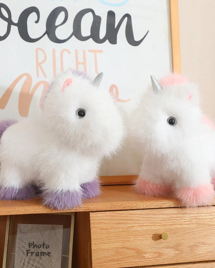 Dein süßes Regenbogen Einhorn Kissen!