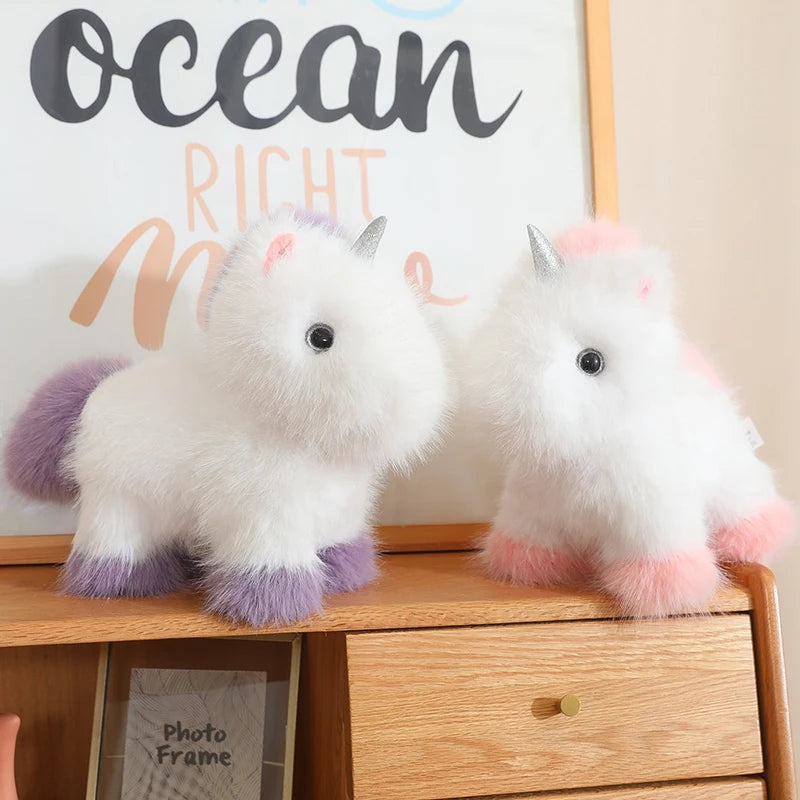 Dein süßes Regenbogen Einhorn Kissen!