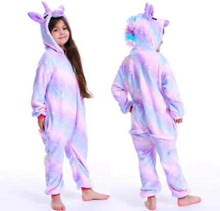 Einhorn Onesie für Kinder in Lila mit Regenbogen-Details und Panda-Design