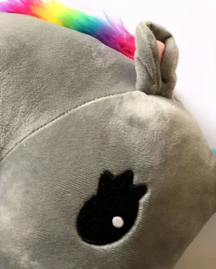 Dein kuscheliger Einhorn Sessel fürs Auto!