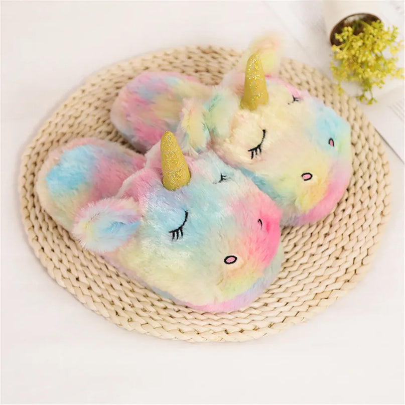 Kawaii Einhorn Hausschuhe für deine Füße!