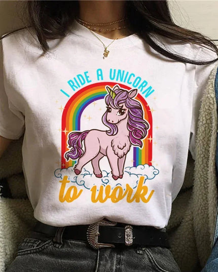 Dein fröhliches Einhorn T-Shirt!