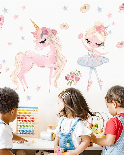 Dein fröhliches Einhorn Wandtattoo mit
