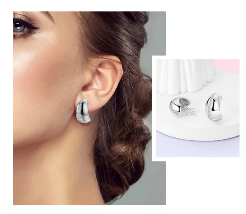 Niedliche Einhorn Ohrringe mit blauen Augen!