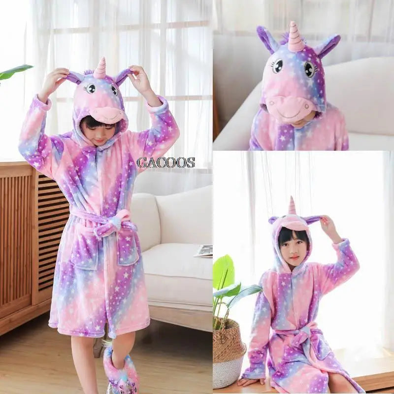 Einhorn Onesie Robe aus flauschigem Flanell für Kinder, in sanften Farben, sehr warm und gemütlich