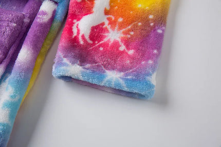 Dein süßer Einhorn Bademantel mit Kapuze