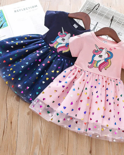 Süßes Einhorn Kleid für kleine Prinzessinnen!