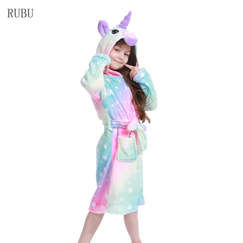 Der Einhorn Pyjama für kleine Helden!