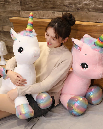 Dein flauschiges Einhorn Kissen mit Flügeln!