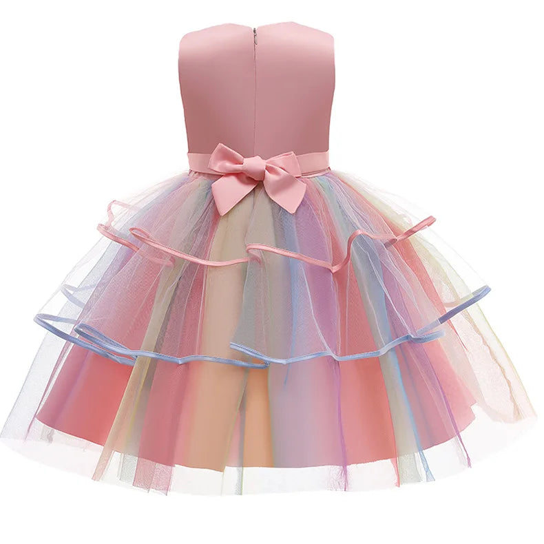 Dein Einhorn Nachtlicht Kleid mit LED-Magie!