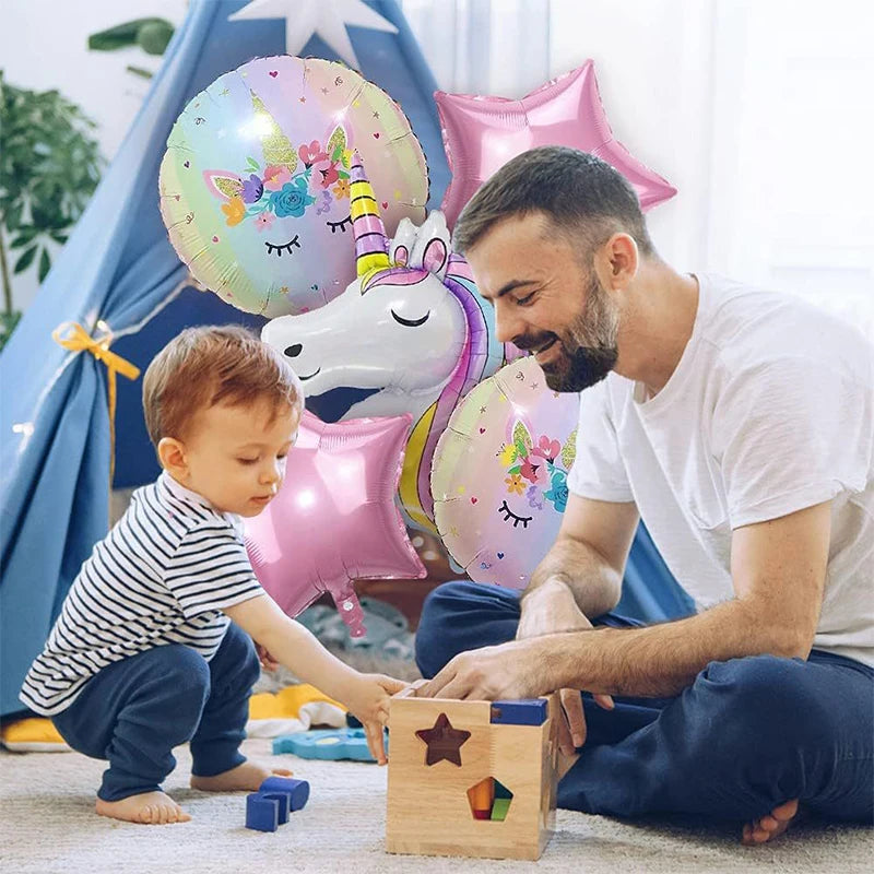 Feiere magisch mit diesen Einhorn Ballons!