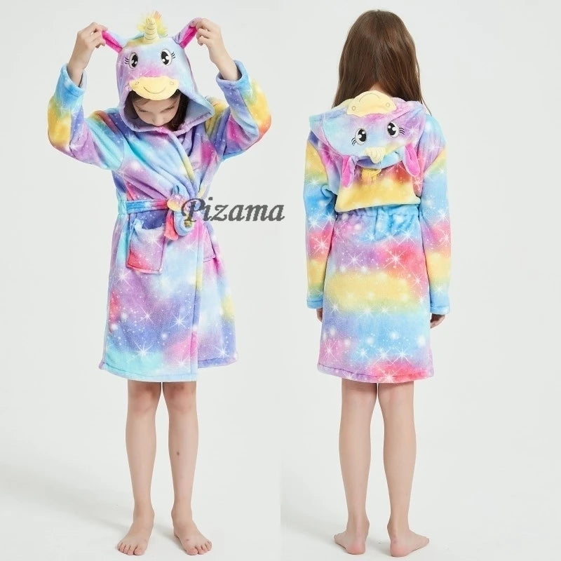 Funkelnder Einhorn Pyjama mit rosa Sternen