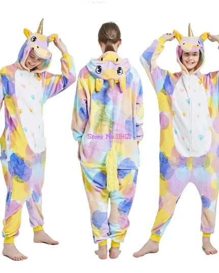 Dein kuscheliger Einhorn Onesie Panda-Style!