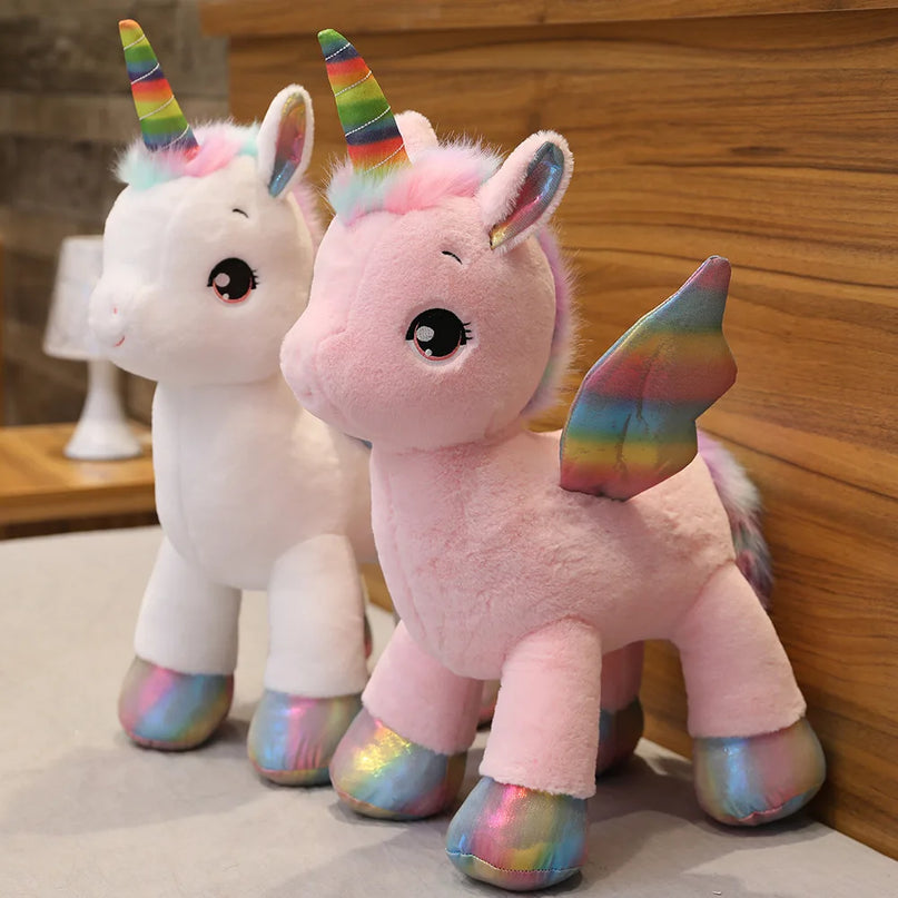 Dein flauschiges Einhorn Kissen mit Flügeln!