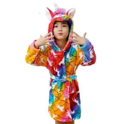 Lila Einhorn Pyjama aus Flannel für Kinder mit Kapuze und Horn, perfekt für gemütliche Stunden und als Schlafanzug