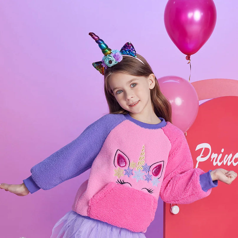 Kuscheliger Einhorn Pullover für kleine