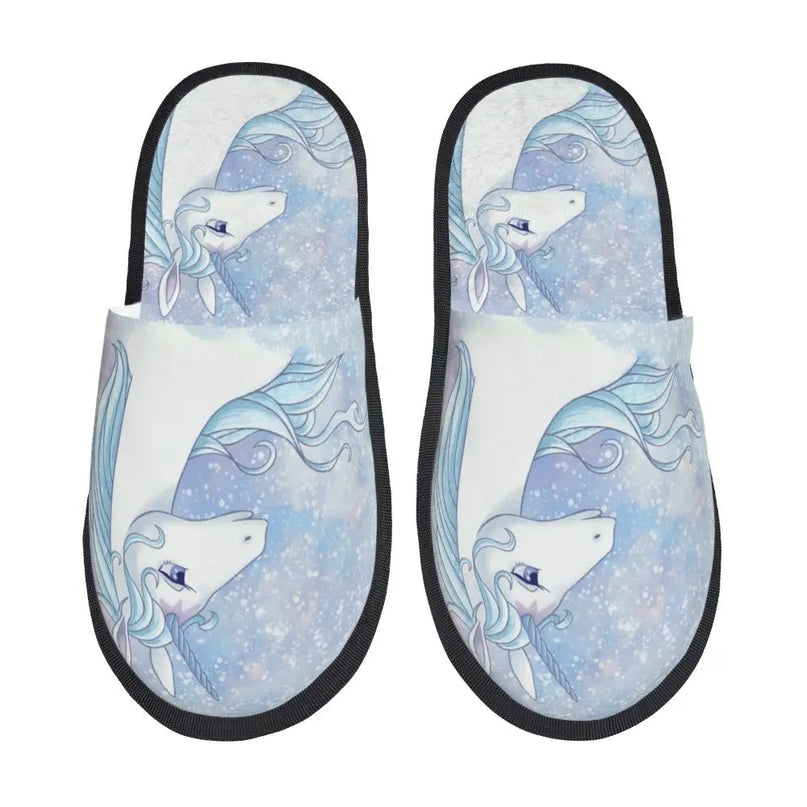 Fantasievolle Einhorn Hausschuhe für dich!