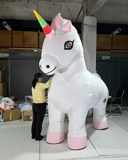 Dein Einhorn Kostuem für jede Feier!