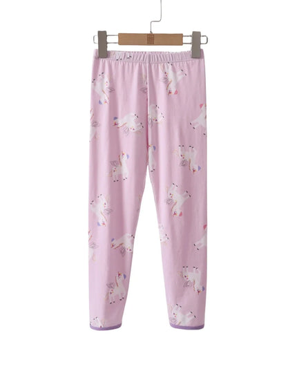 Der zuckersüße Einhorn Pyjama mit Erdbeeren