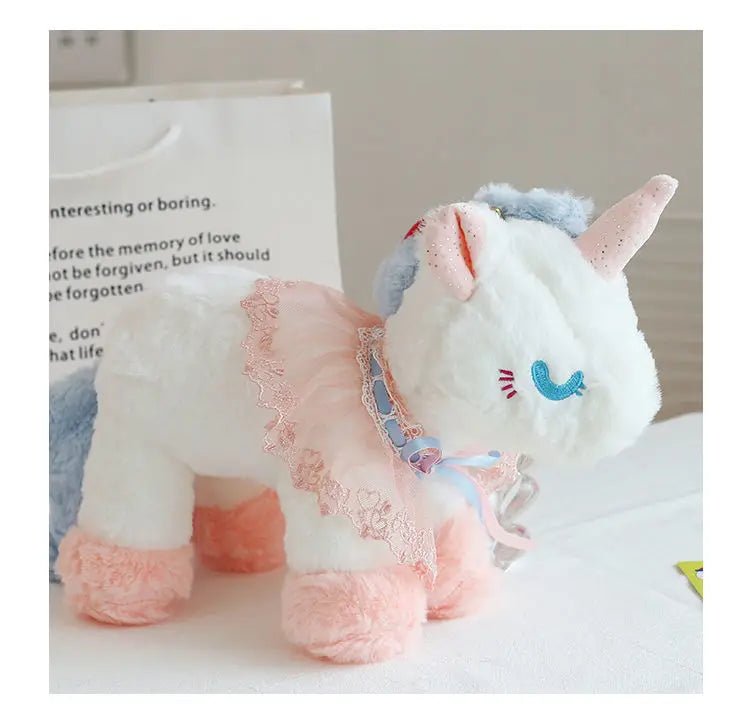 Dein flauschiger Einhorn Plüsch-Begleiter