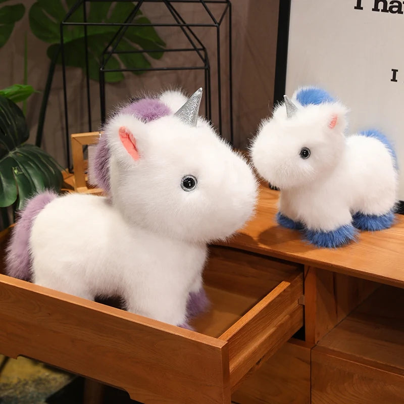Dein süßes Regenbogen Einhorn Kissen!