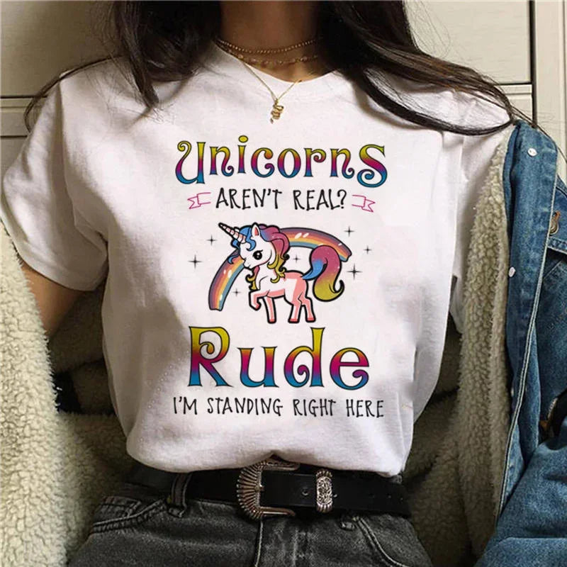 Dein verspieltes Einhorn T-Shirt mit Charme