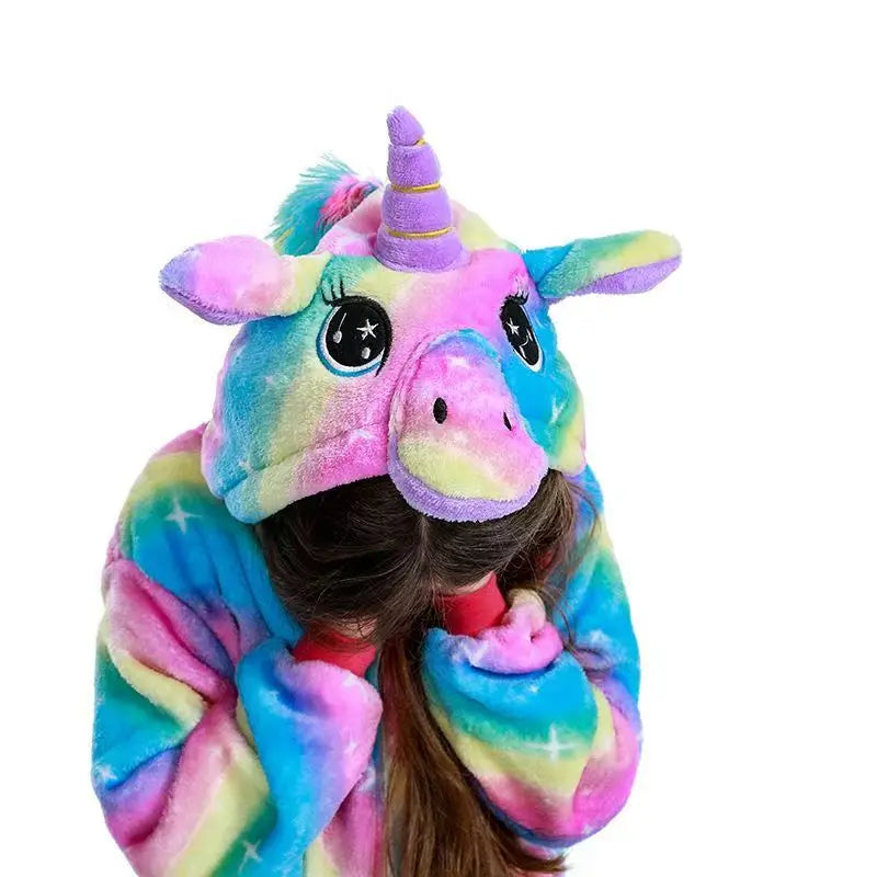 Kuschelige Einhorn Decke für kleine Träumer