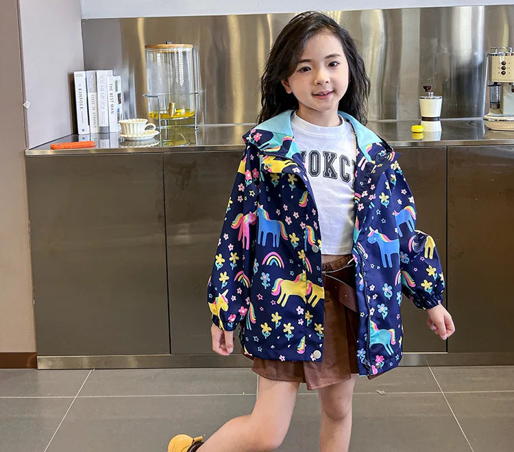 Deine fröhliche Einhorn Jacke für alle Fälle!