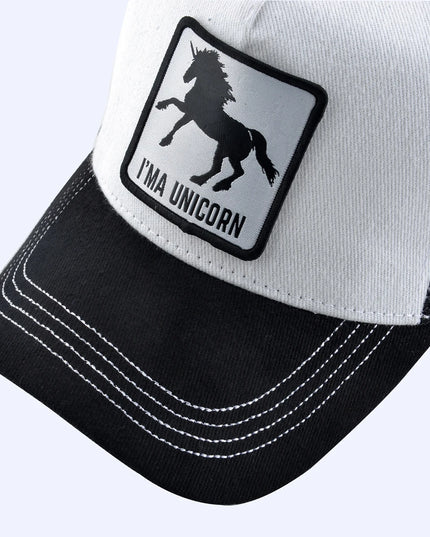 Zeig deine Liebe: Einhorn Mütze mit Patch!