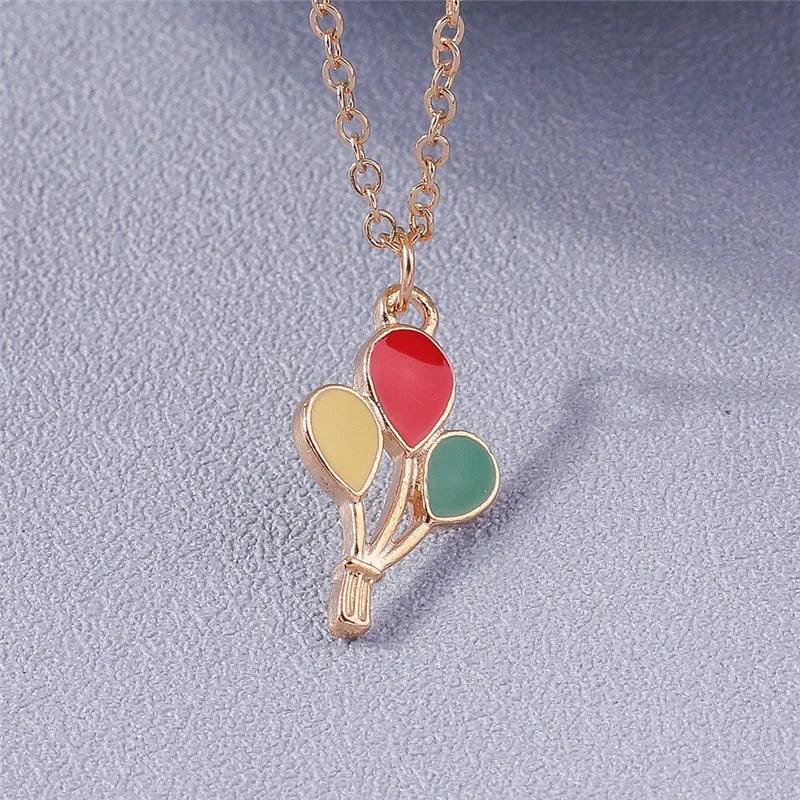 Deine bunte Einhorn Kette mit Enamel-Motiven!
