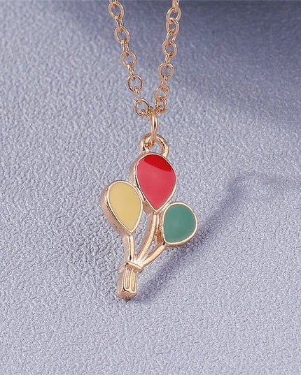 Deine zauberhafte Einhorn Kette mit Blüten!