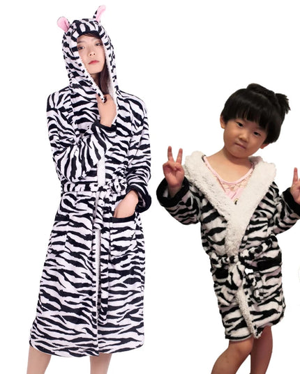 Kuscheliger Einhorn Pyjama für Groß & Klein