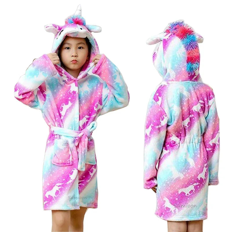 Blaues Einhorn Handtuch aus Flannel mit Kapuze für Kinder, kuschelig weich nach dem Baden