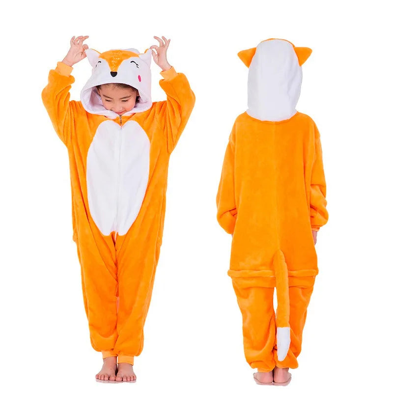 Dein kuscheliger Einhorn Onesie in Lila!