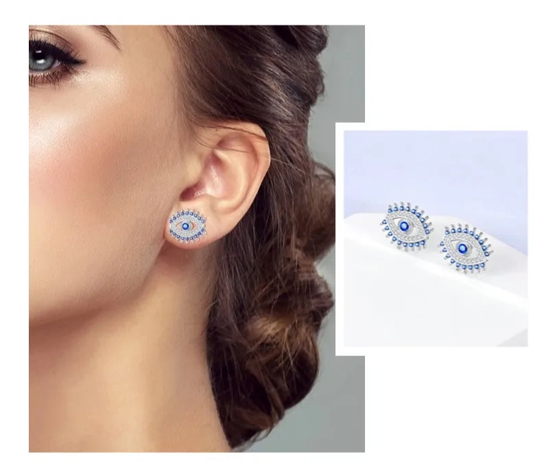 Niedliche Einhorn Ohrringe mit blauen Augen!