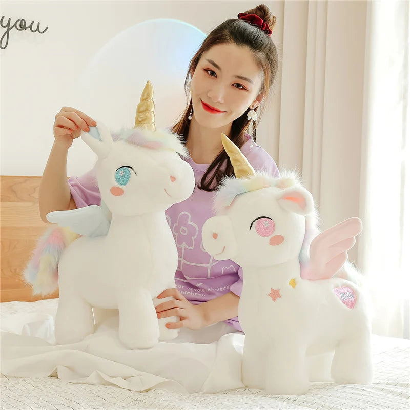 Dein kuscheliges Einhorn Kissen mit Flügeln!
