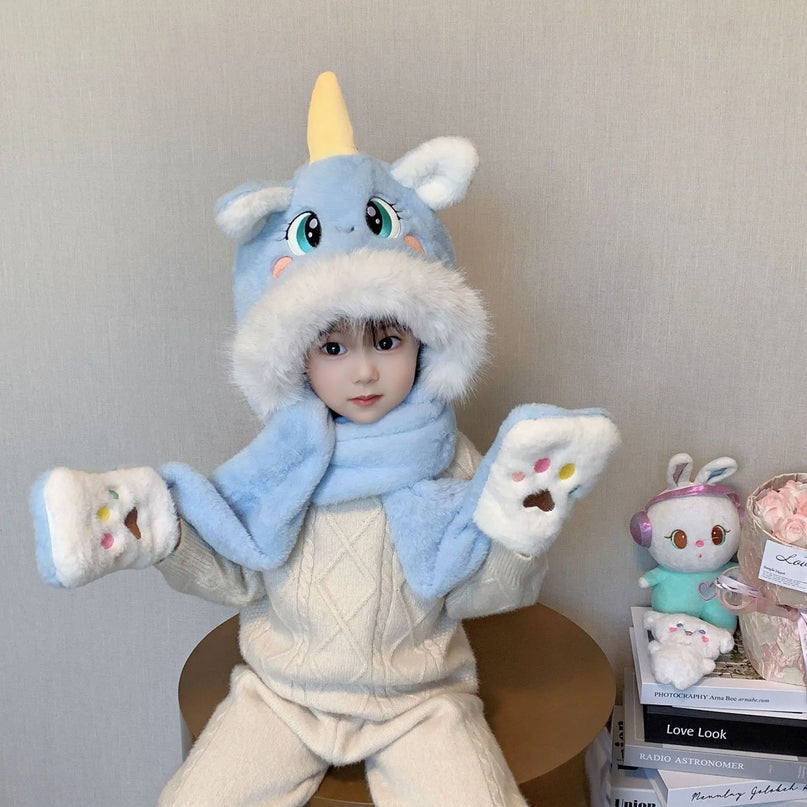 Deine strahlende Einhorn Plüschmütze Weiß!
