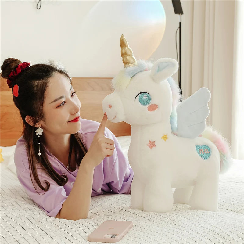 Dein kuscheliges Einhorn Kissen mit Flügeln!
