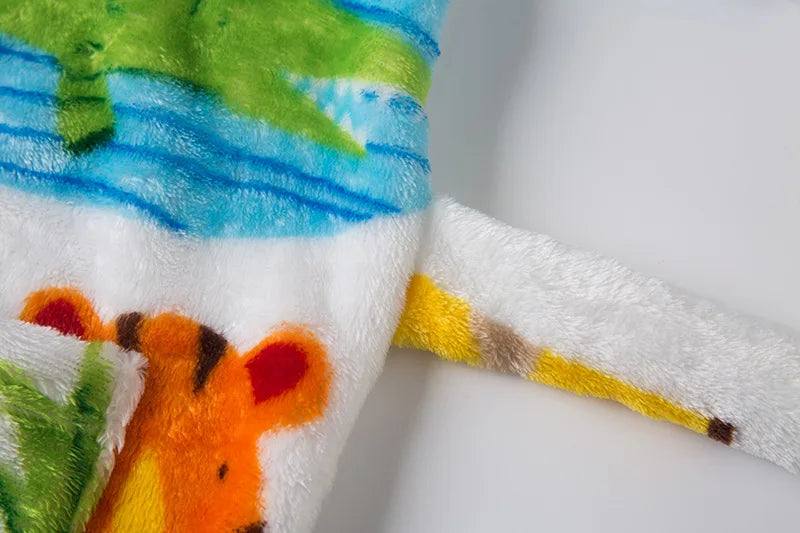 Dein süßer Einhorn Bademantel mit Kapuze