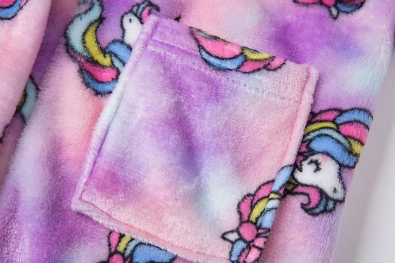 Kuscheliger Einhorn Pyjama für kleine Träumer