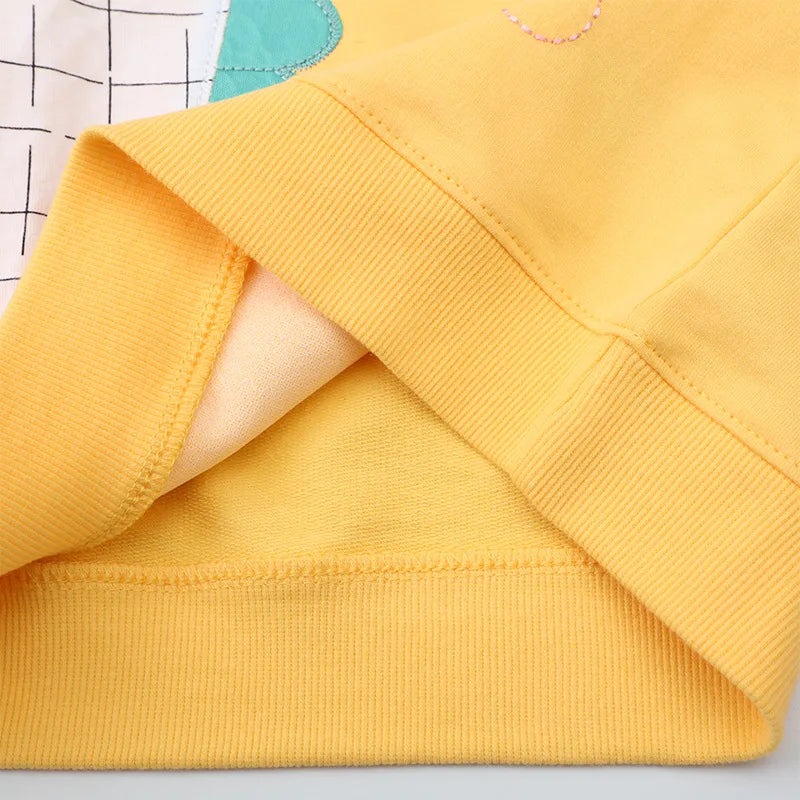 Dein Einhorn Pullover mit süßer Stickerei!