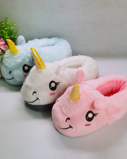 Kuschelige Einhorn Hausschuhe für den Winter