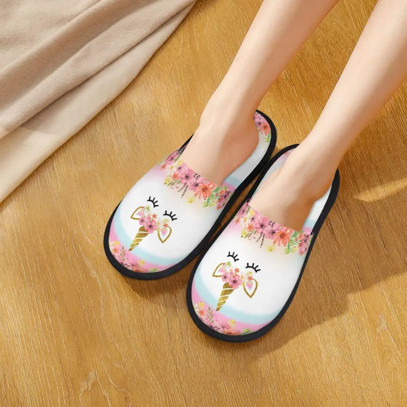 Deine kuscheligen Einhorn Hausschuhe zum