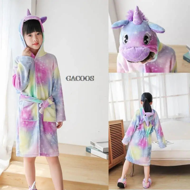 Lila Einhorn Onesie: Süße Träume garantiert!