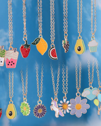 Deine bunte Einhorn Kette mit Enamel-Motiven!